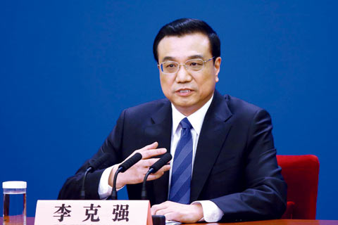 李克強(qiáng)主持召開新一屆政府首次常務(wù)會(huì)強(qiáng)調(diào)：說(shuō)一尺不如干一寸！