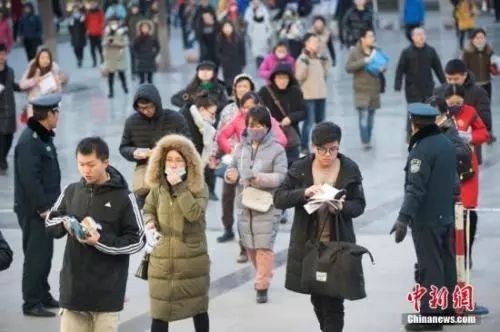 2019年度國(guó)考昨日開(kāi)考：近138萬(wàn)人報(bào)名過(guò)審，平均競(jìng)爭(zhēng)比95:1