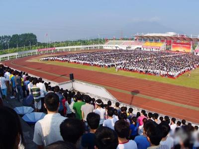 趙國祥代表：重點建設(shè)一批示范性地方師范大學