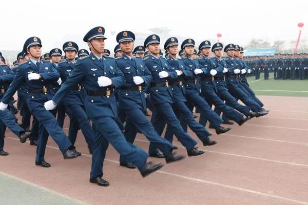 帶你解讀軍?！袊嗣窠夥跑娍哲姽こ檀髮W(xué)